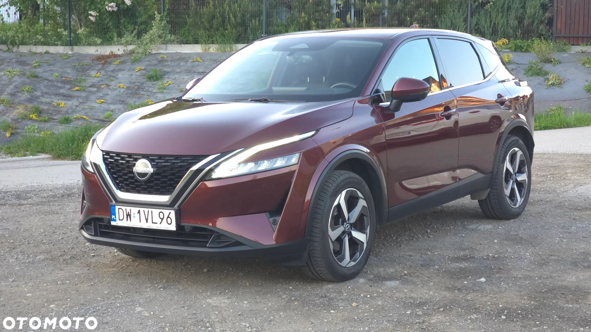 Nissan Qashqai 1.3 DIG-T mHEV N-Connecta Xtronic - 1