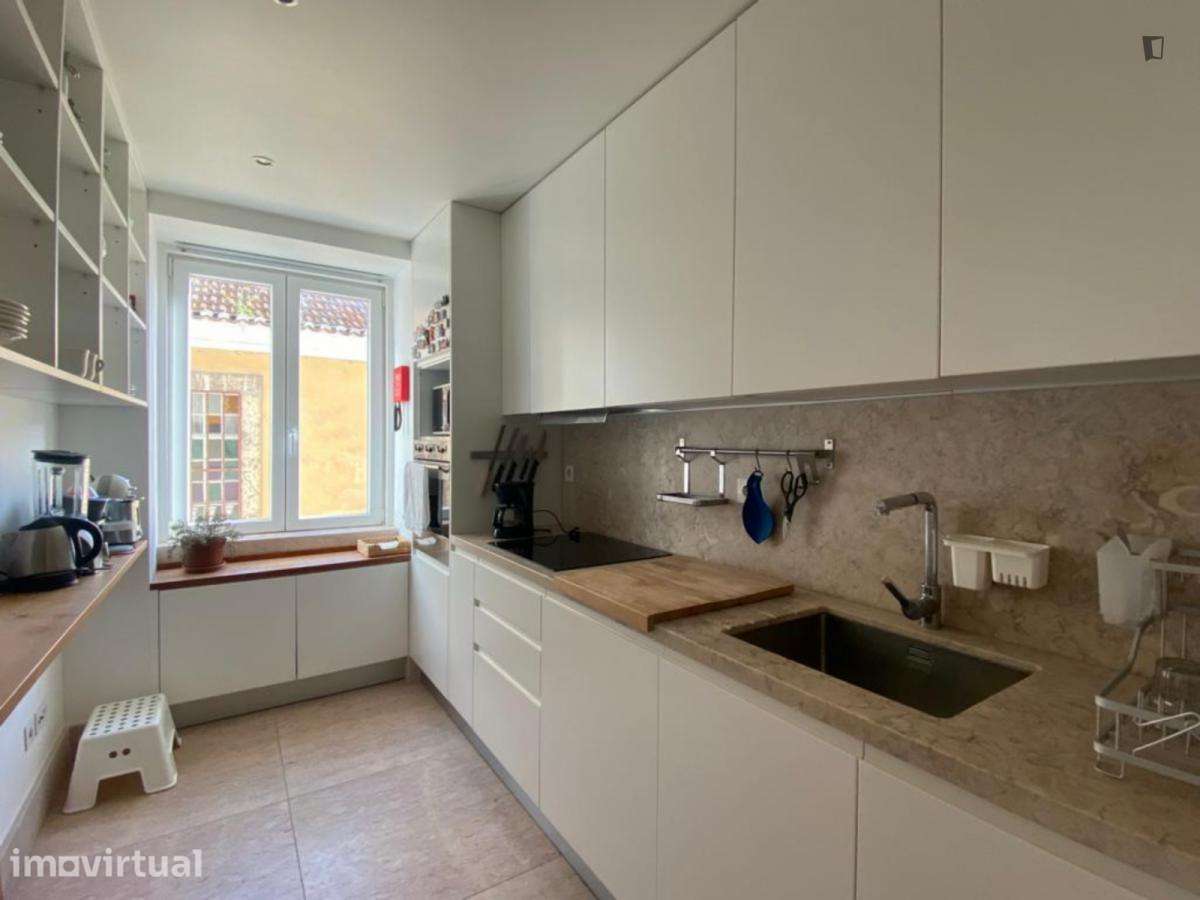 Apartamento com 1 quartos - localizado em Bairro Alto Lisbon - Grande imagem: 4/12