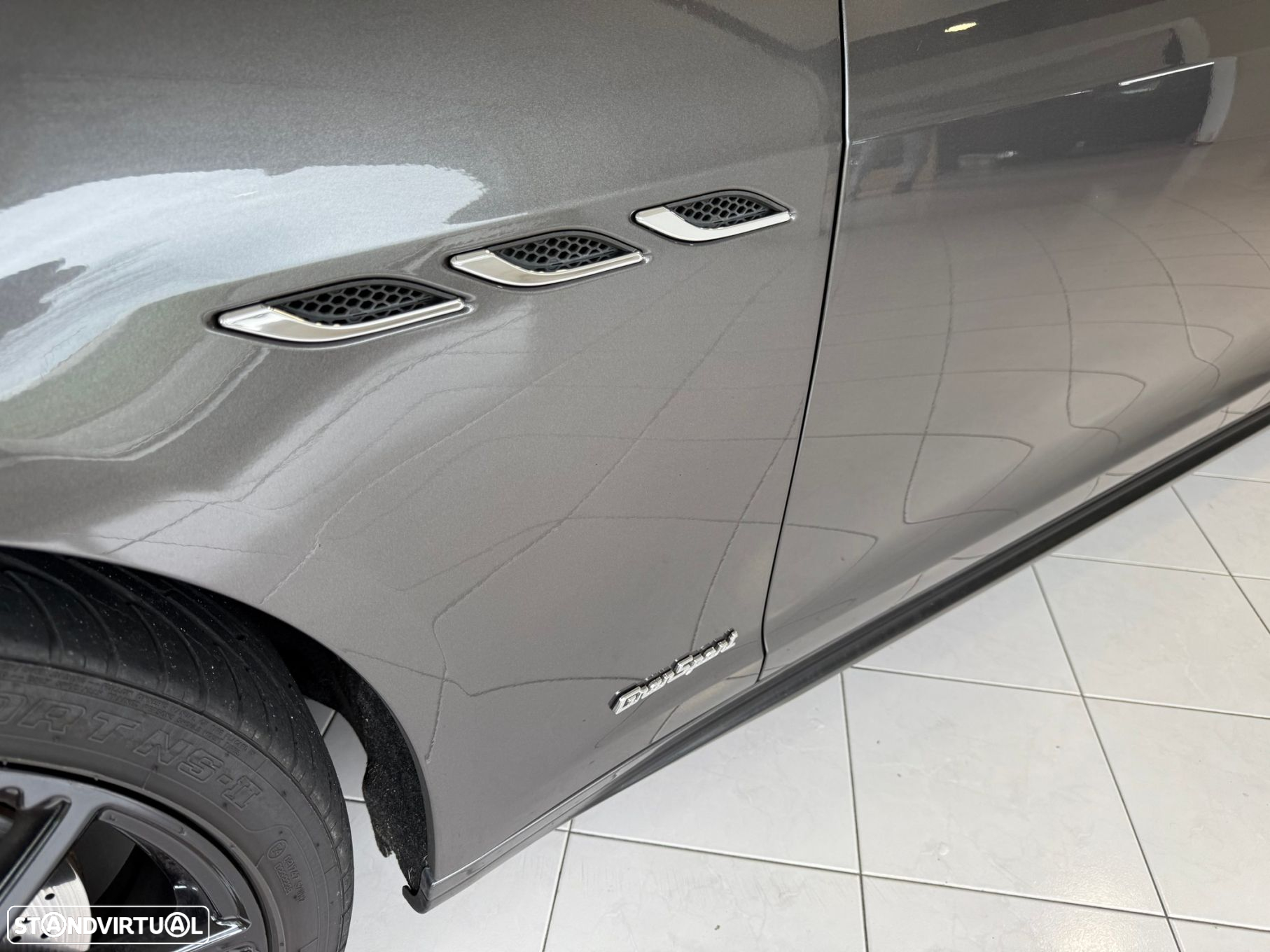 Maserati Ghibli Diesel GranSport - 13