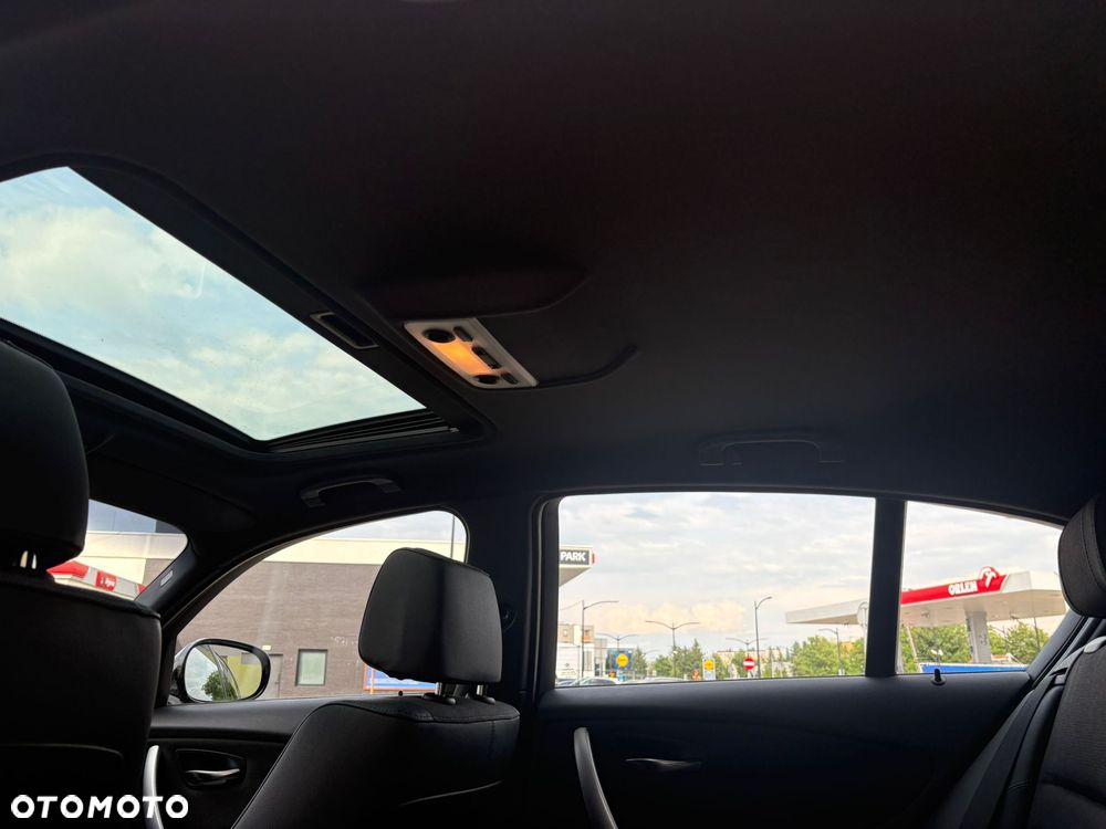 BMW Seria 1 118i Edition Sport - 38