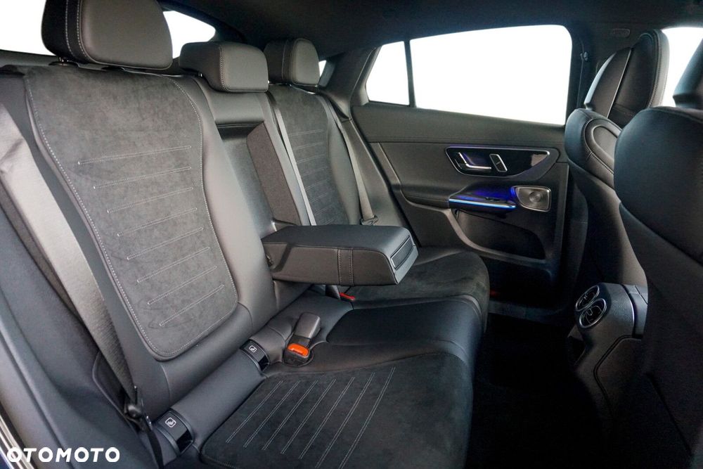 Mercedes-Benz GLC 220 d mHEV 4-Matic AMG Line - 12