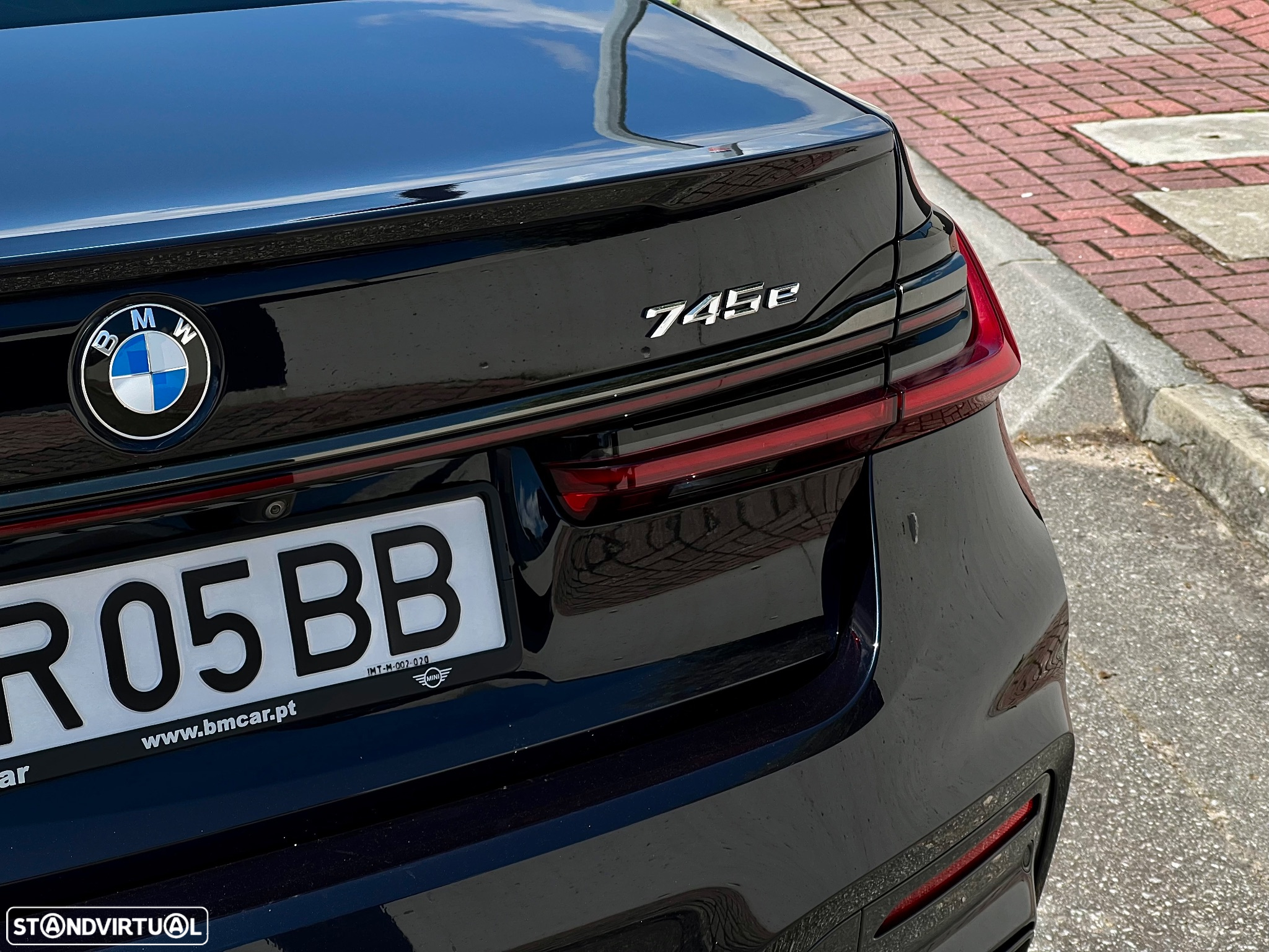 BMW 745 e iPerformance Pack M Auto - 28