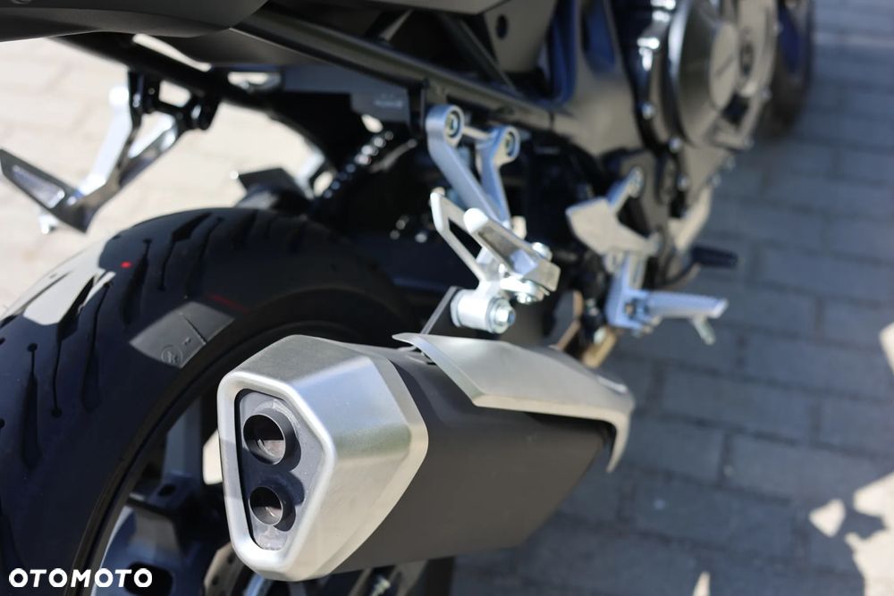 Honda Hornet - 14
