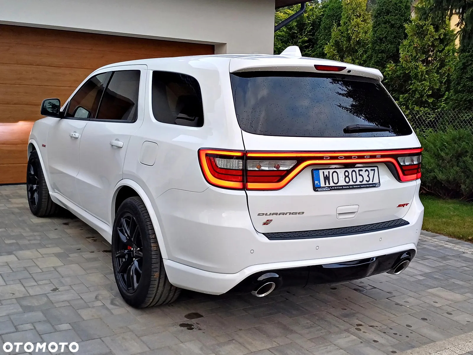 Dodge Durango 6.4 SRT - 7
