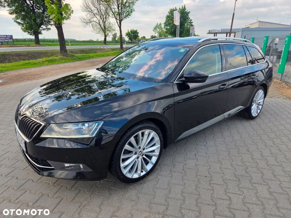 Skoda Superb 1.6 TDI DSG Style - 16
