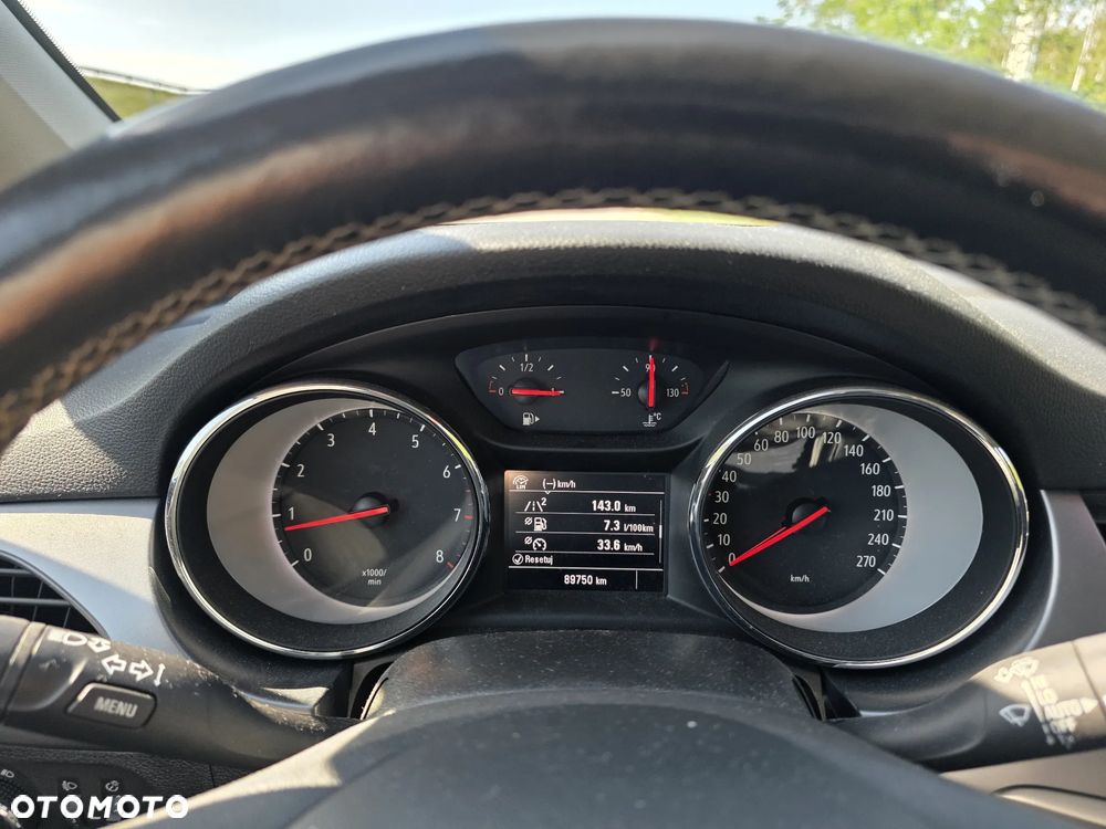 Opel Astra 1.4 Turbo Edition - 22