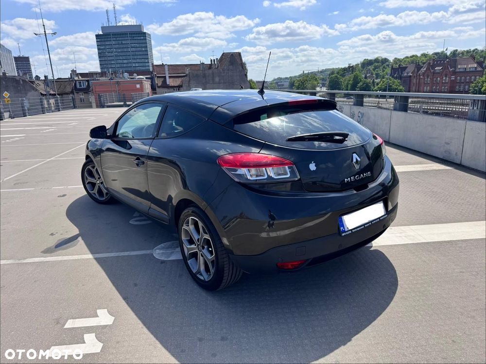 Renault Megane - 5