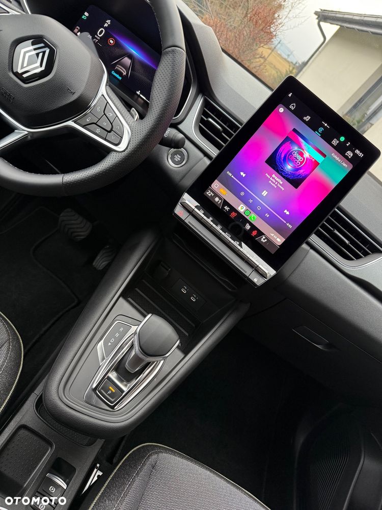 Renault Captur TCe Mild Hybrid 160 EDC TECHNO - 14