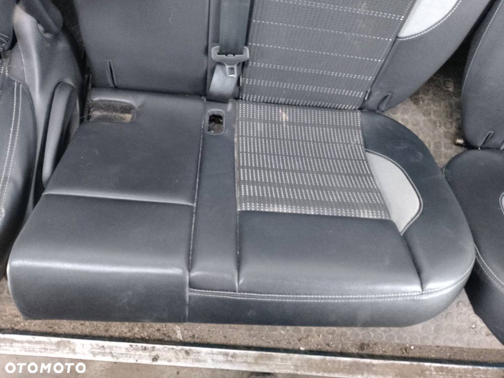 FOTELE KANAPA BOCZKI KOMPLET PEUGEOT 2008 I - 4