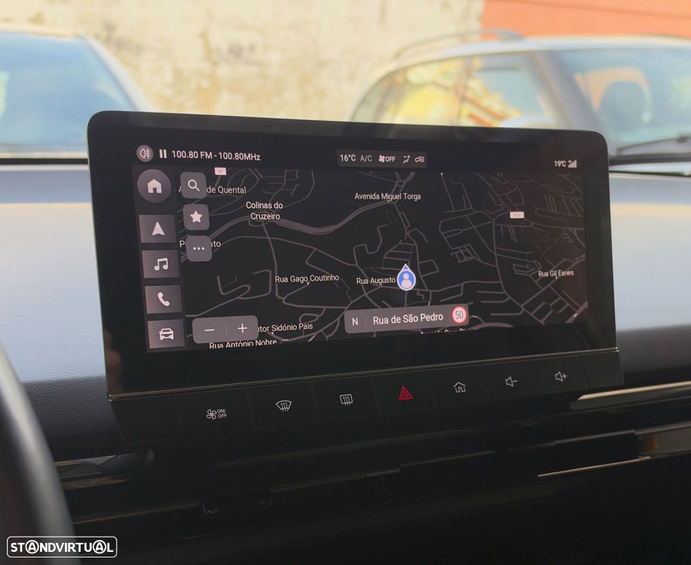 MG MG4 64 kWh Luxury - 21