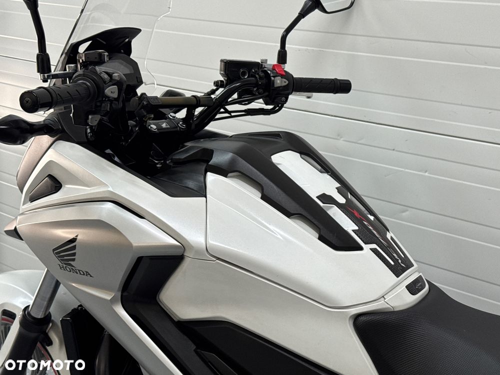 Honda NC - 25