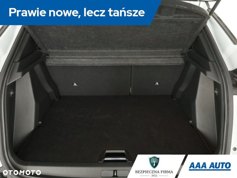 Peugeot 2008 - 13