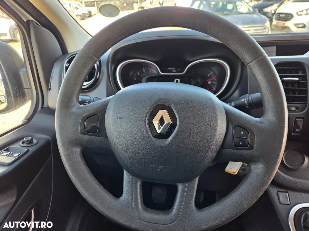 Renault New Trafic L2H1 - 24