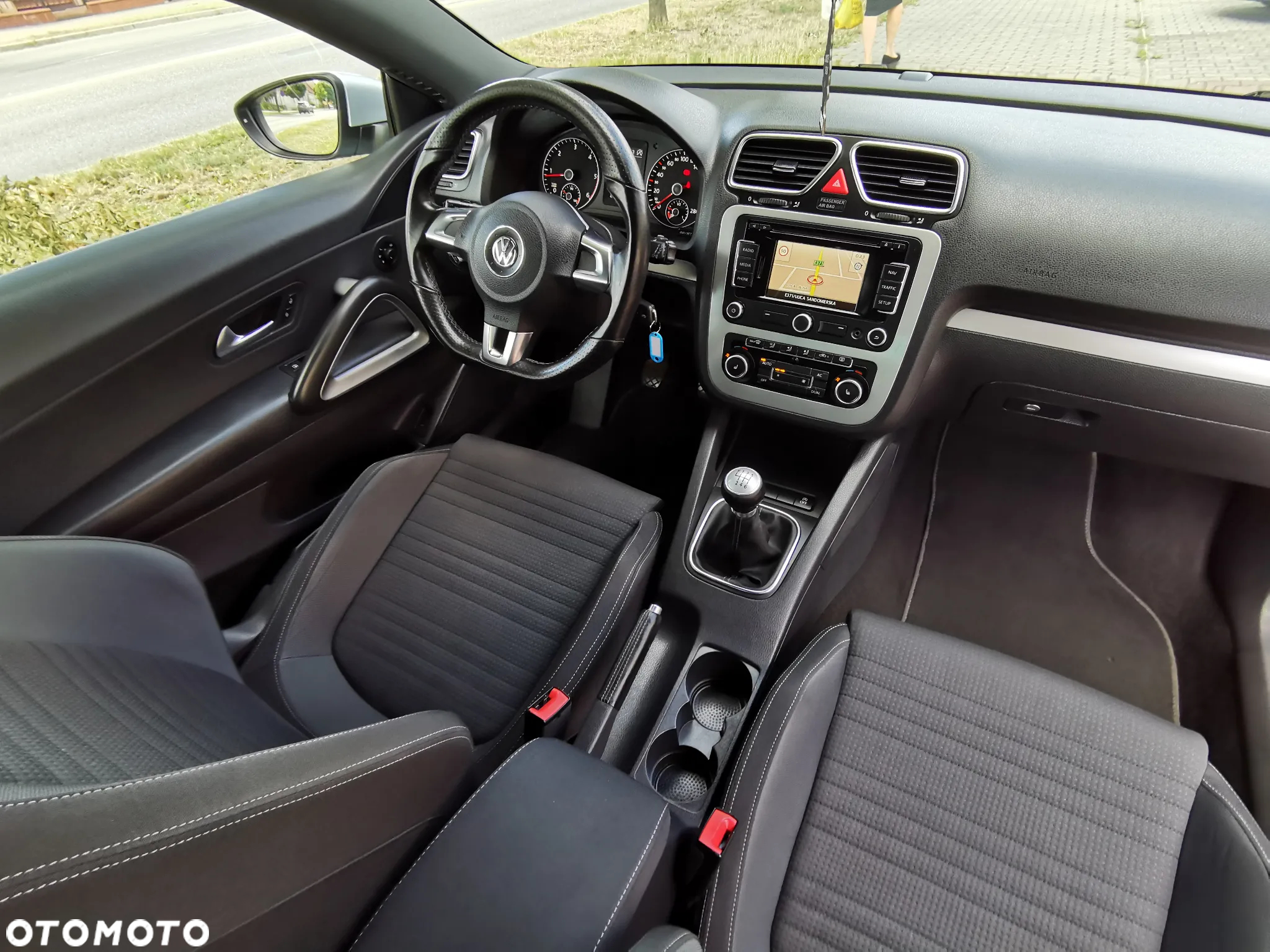 Volkswagen Scirocco 2.0 TDI Blue Motion Technologie Team - 7