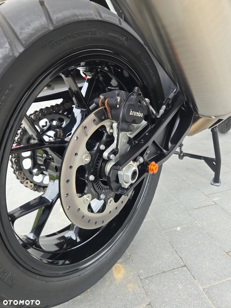 KTM Super Adventure - 12