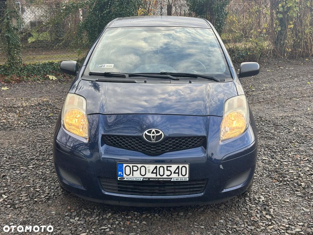 Toyota Yaris 1.0 Entry - 1