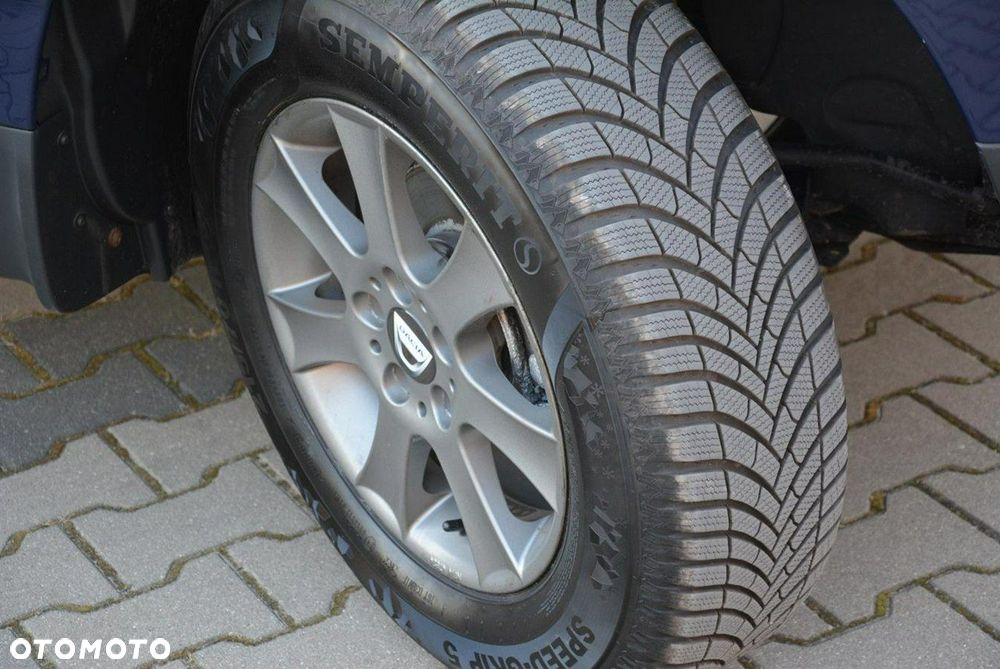 Dacia Duster 1.6 16V 105 4x2 Laureate - 29