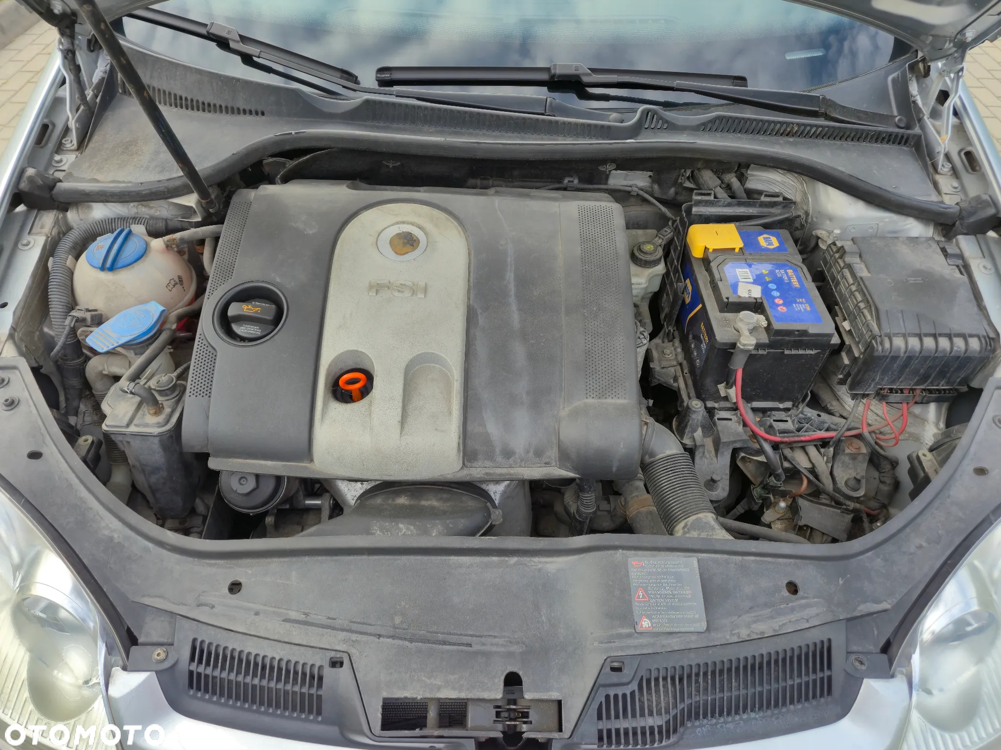 Volkswagen Golf V 1.6 FSI Comfortline - 15