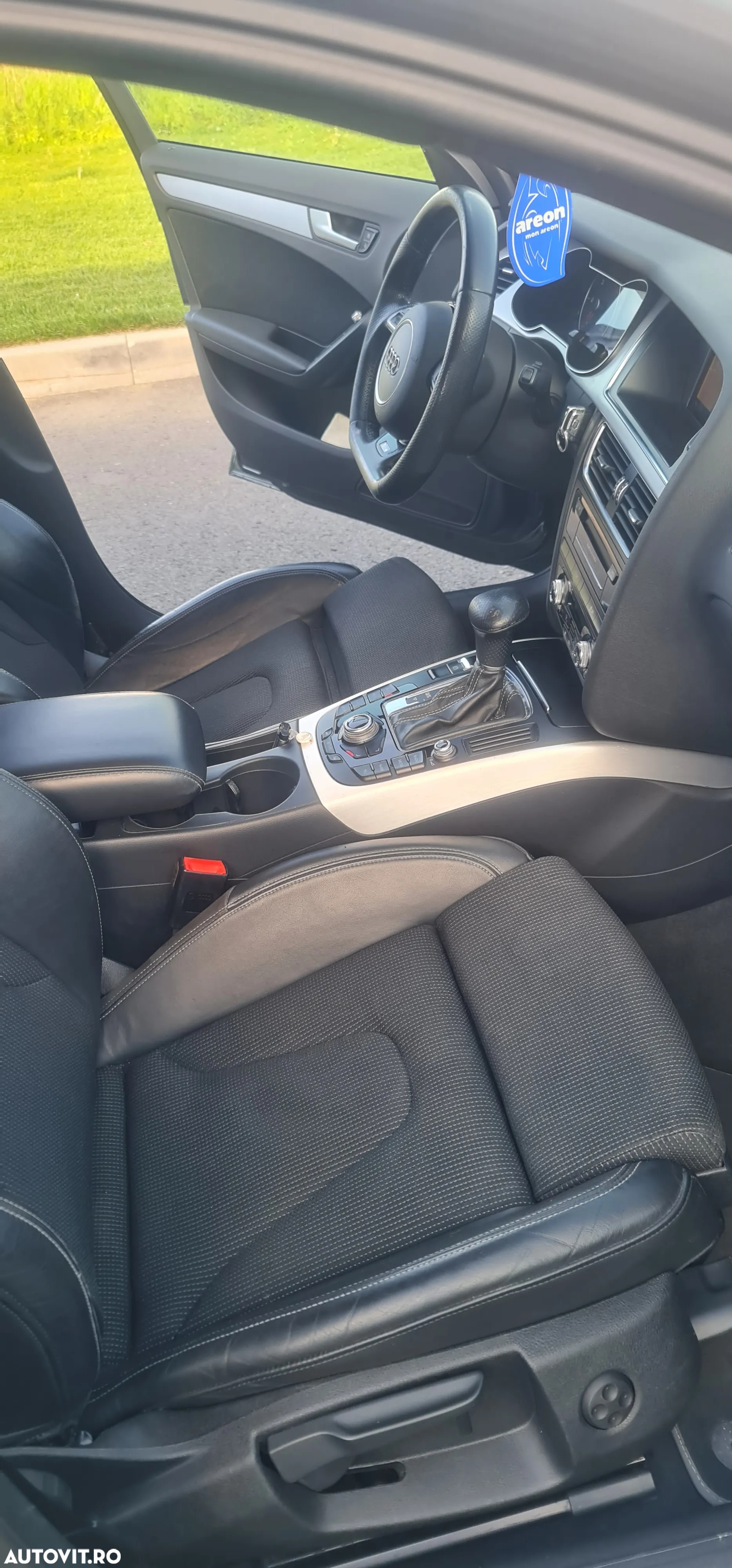 Audi A4 Avant 2.0 TDI DPF clean diesel multitronic S line Sportpaket - 22
