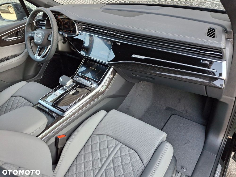 Audi Q7 - 17