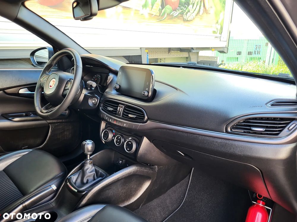 Fiat Tipo 1.4 T-Jet S-Design - 30