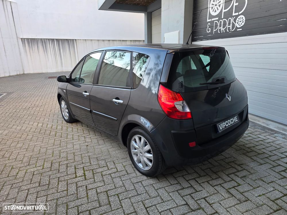 Renault Scénic 1.5 dCi Dynamique S - 8
