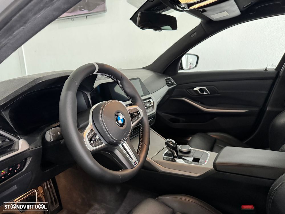 BMW 330 e Pack M Auto - 10