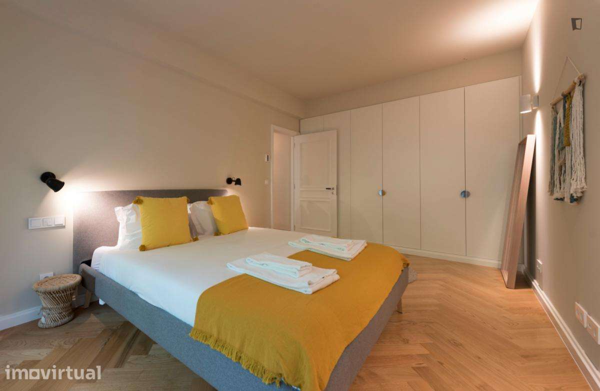 Apartamento com 2 quartos - localizado em Santo Ildefonso Porto - Grande imagem: 4/31