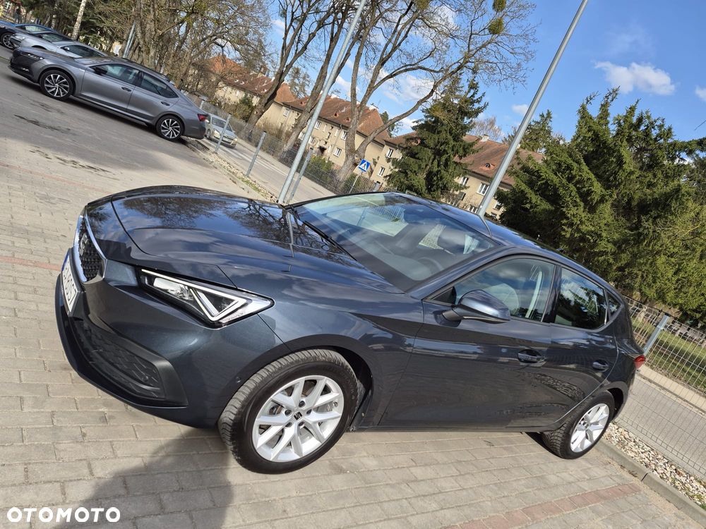 Seat Leon 1.5 eTSI Style DSG - 4
