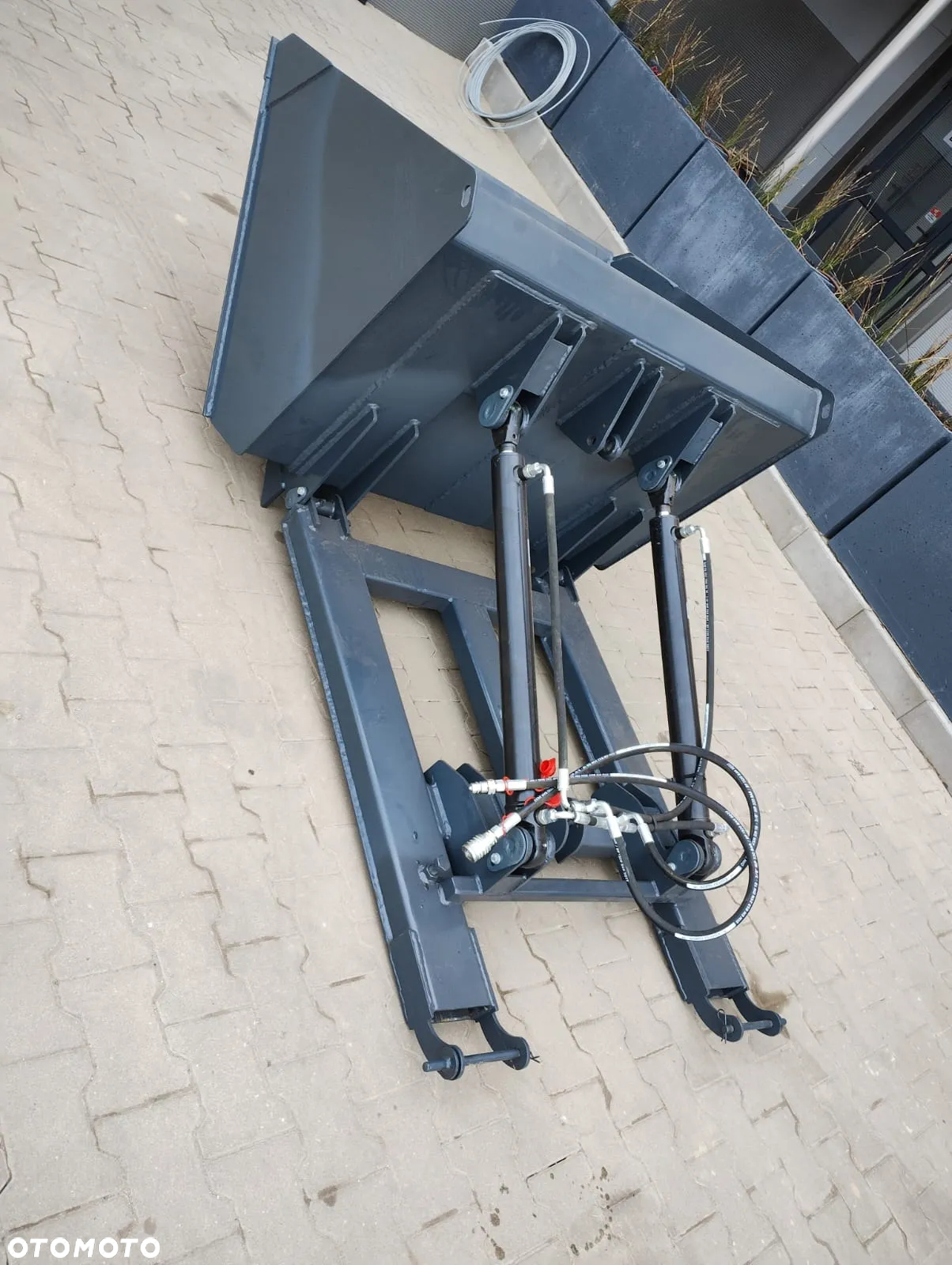 RATY! Łyżka do wózka widłowego 130 cm - 2