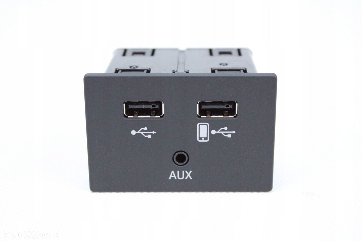 NOWE ORG WEJŚCIE GNIAZDO PORT USB AUX AUDI A7 C7 4G0035736 - 1