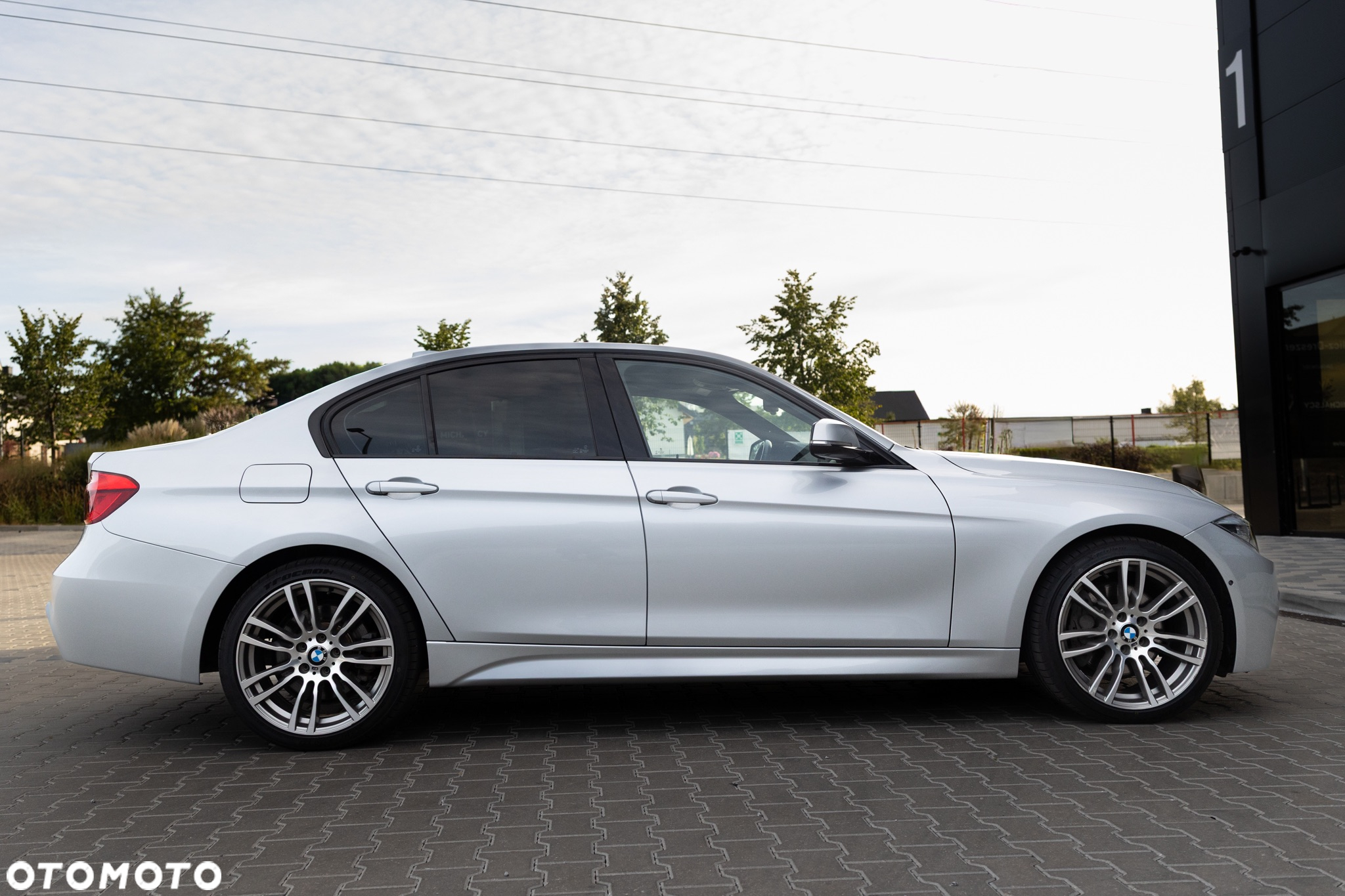 BMW Seria 3 340i xDrive M Sport - 26