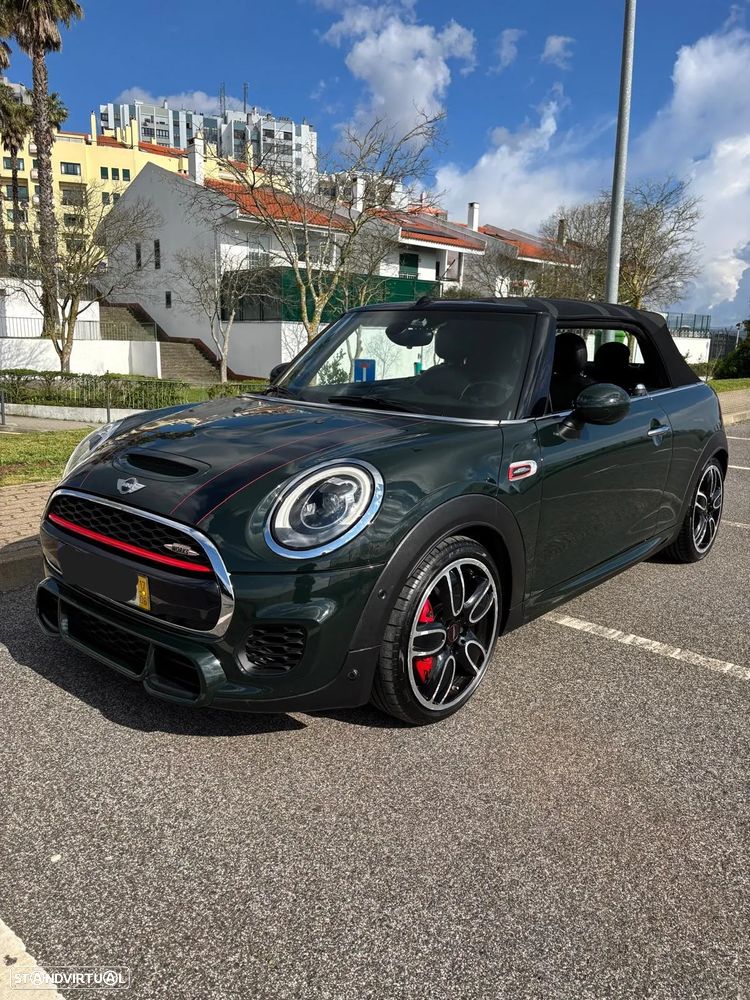 MINI Cabrio John Cooper Works Auto Desportiva - 11