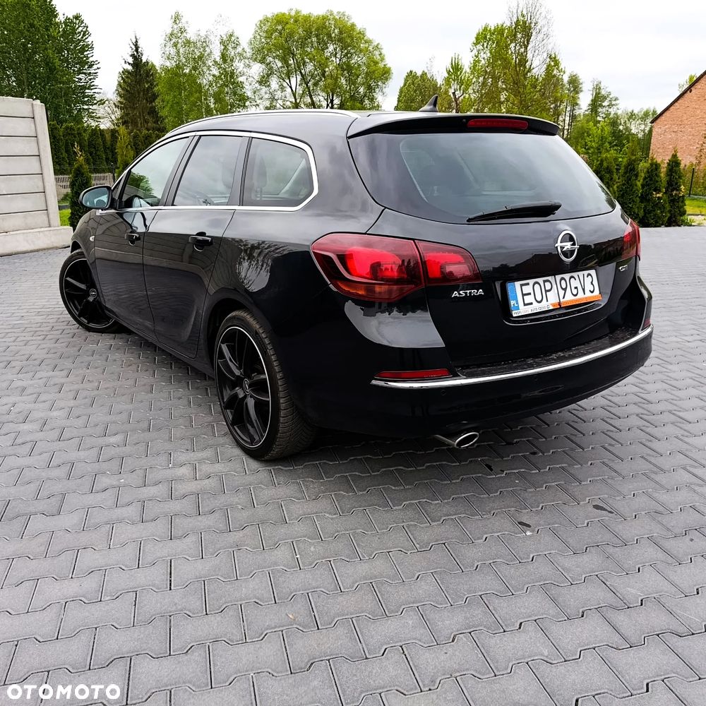 Opel Astra 2.0 CDTI DPF Sport - 8