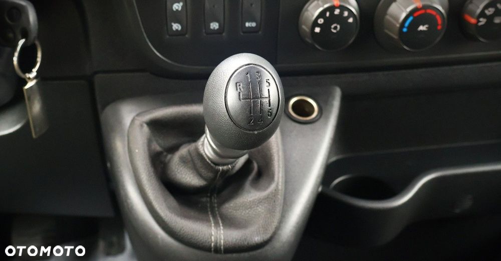 Renault Master - 29