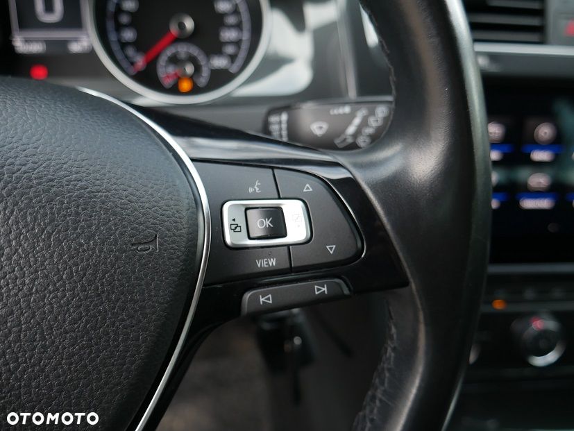 Volkswagen Golf 1.5 TSI BMT Comfortline - 15