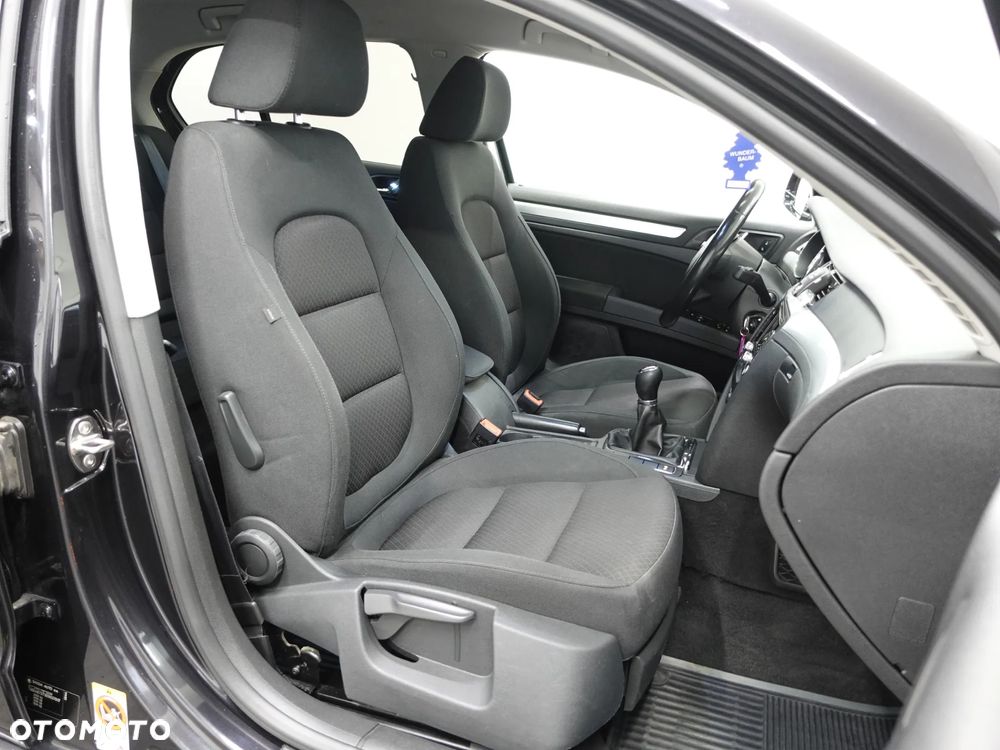 Skoda Superb 1.8 TSI Ambition - 29