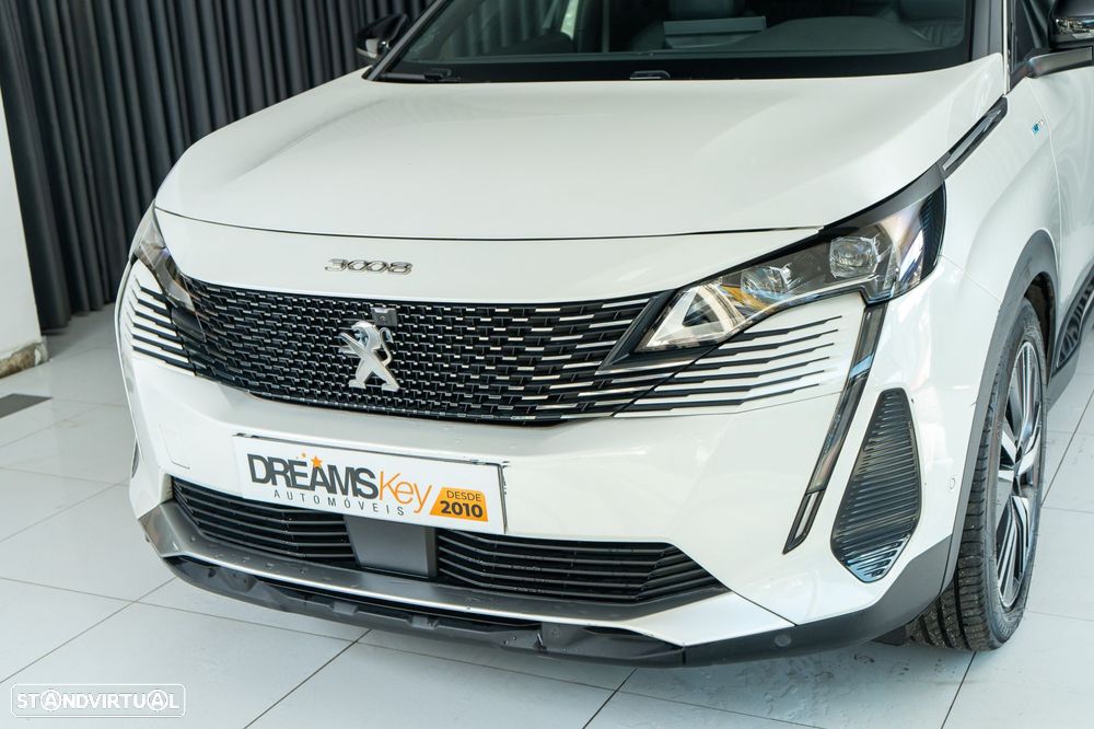 Peugeot 3008 1.6 Hybrid GT Pack e-EAT8 - 34