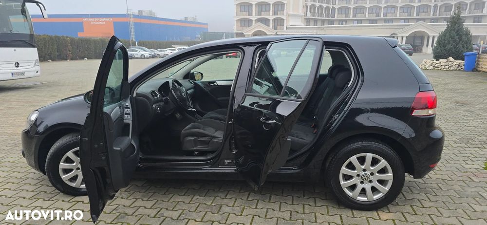 Volkswagen Golf 1.4 TSI BlueMotion Technology DSG Highline - 3