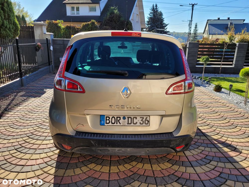 Renault Scenic - 6