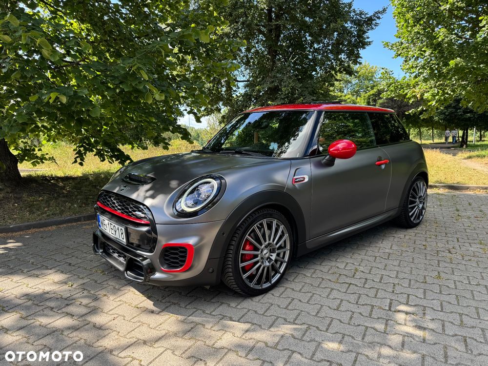 MINI John Cooper Works - 3