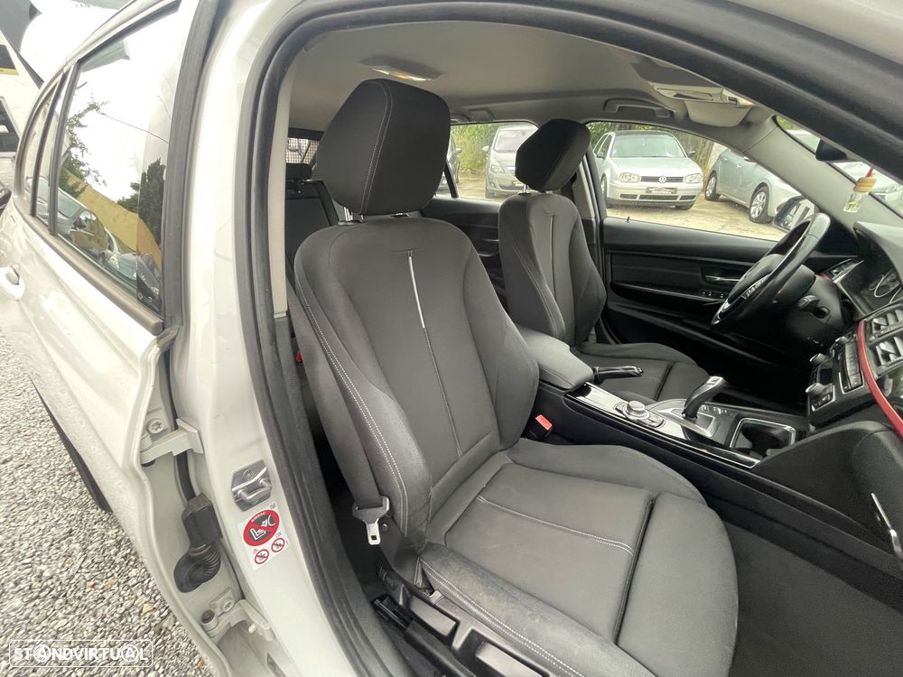 BMW 318 d Aut. Sport Line - 10