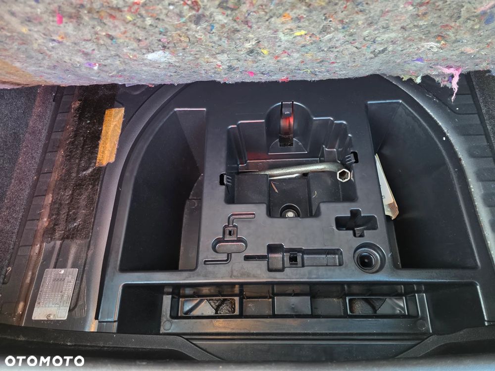 Fiat Grande Punto - 11