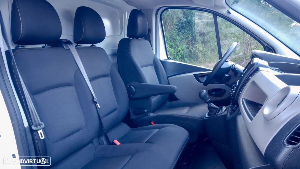 Renault Trafic 1.6 dci – 125cv, versão Longa - 3