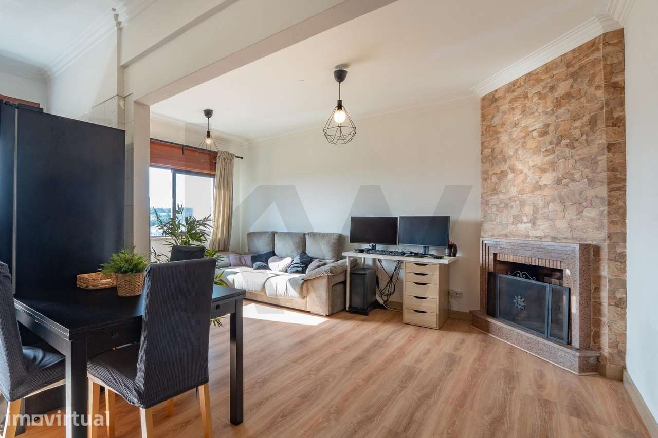 T2 Remodelado na Quinta Samaritana, Belas - Grande imagem: 2/22