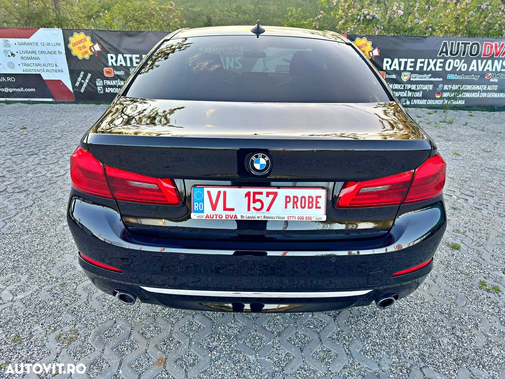 BMW Seria 5 520d Aut. Luxury Line - 4