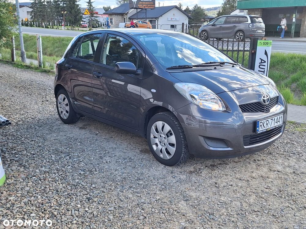 Toyota Yaris 1.0 VVT-i Life - 3