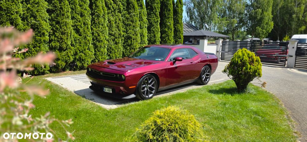 Dodge Challenger - 13