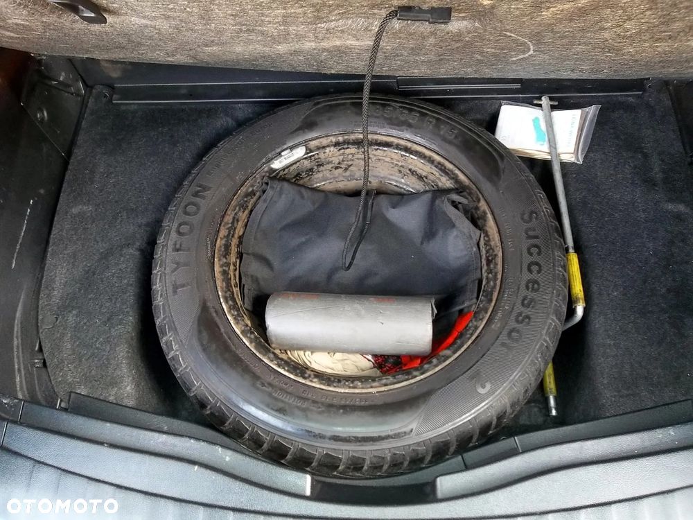 Toyota Verso S 1.33 VVT-i Multidrive Comfort - 22