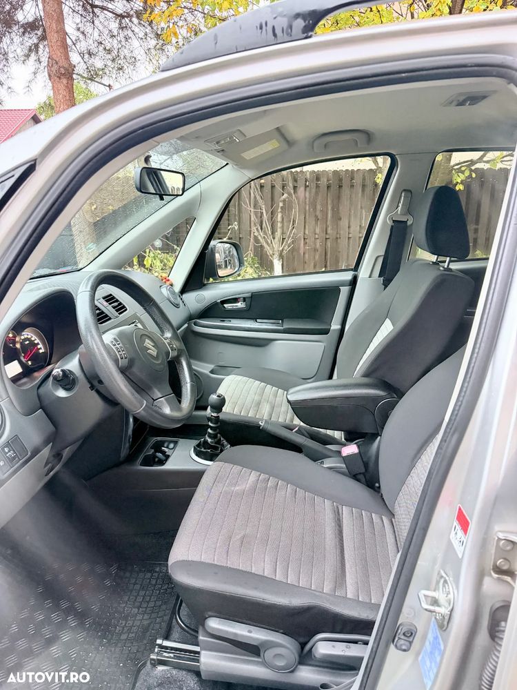 Suzuki SX4 - 11